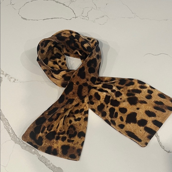 Dolce & Gabbana Animal Print Scarf in Brown and Black